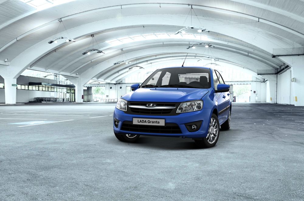 В ''Тюмень-АВТОВАЗ'' огромный выбор автомобилей LADA Granta. Налетай и разбирай!