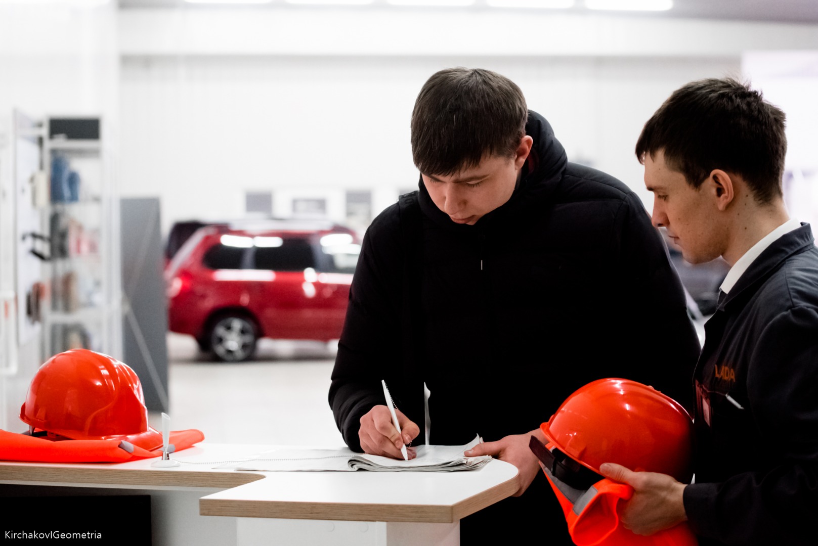 ДЕНЬ СЕРВИСА LADA в «Тюмень-АВТОВАЗ» прошёл на УРА!