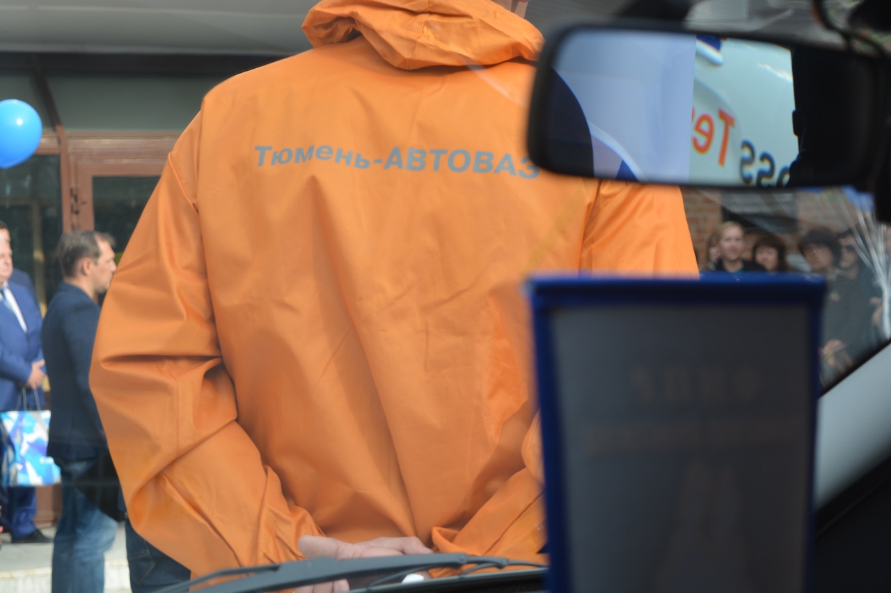 АВТОМОБИЛИ ОФИЦАЛЬНОГО ДИЛЕРСКОГО ЦЕНТРА LADA «ТЮМЕНЬ-АВТОВАЗ» ВНОВЬ ПОКОРЯЮТ СЕВЕР!